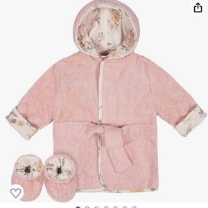 Baby girl bath robe and booties- NWT